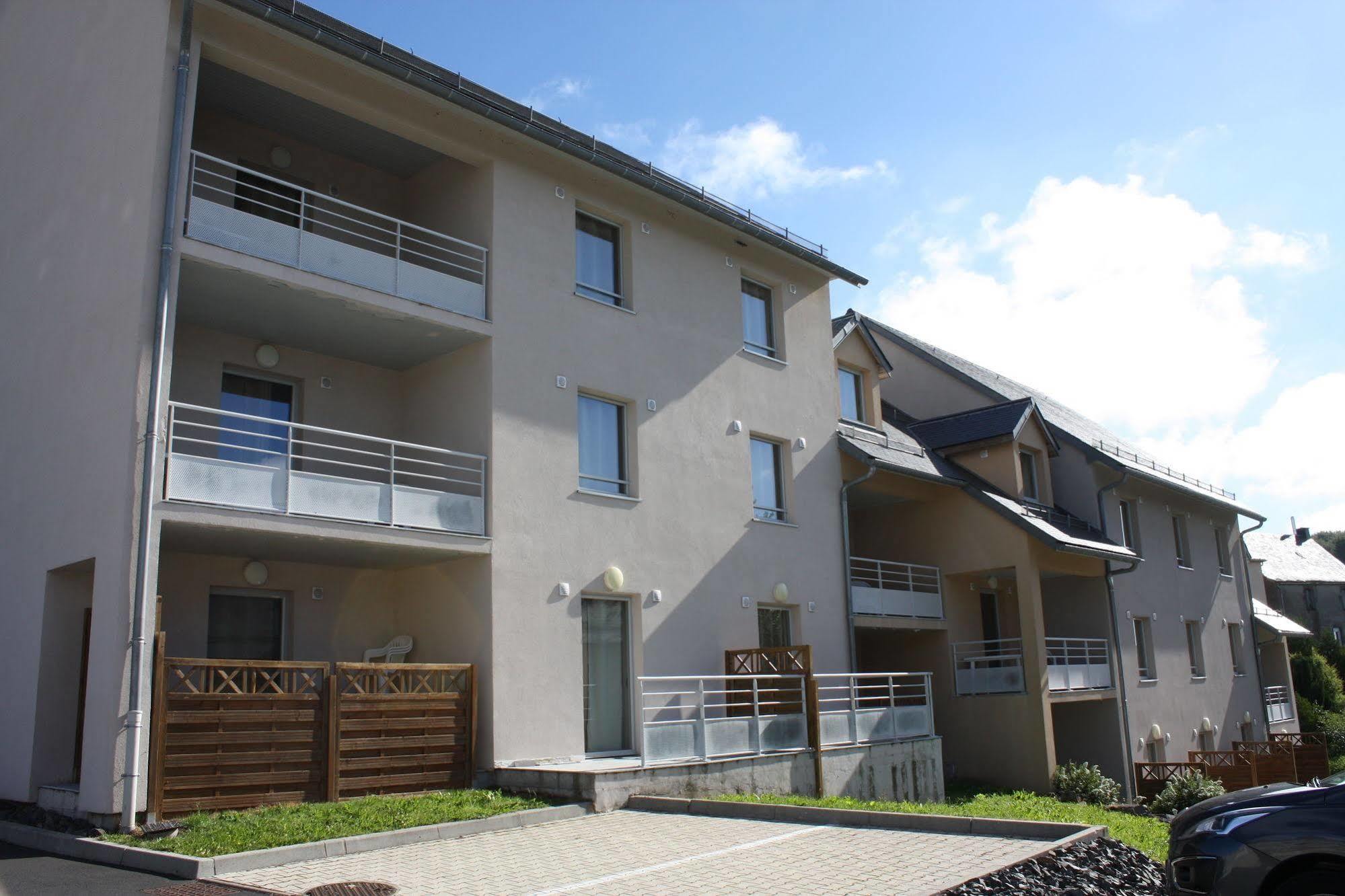 Aux Balcons Du Sancy Aparthotel